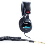  Headphones for hearing control